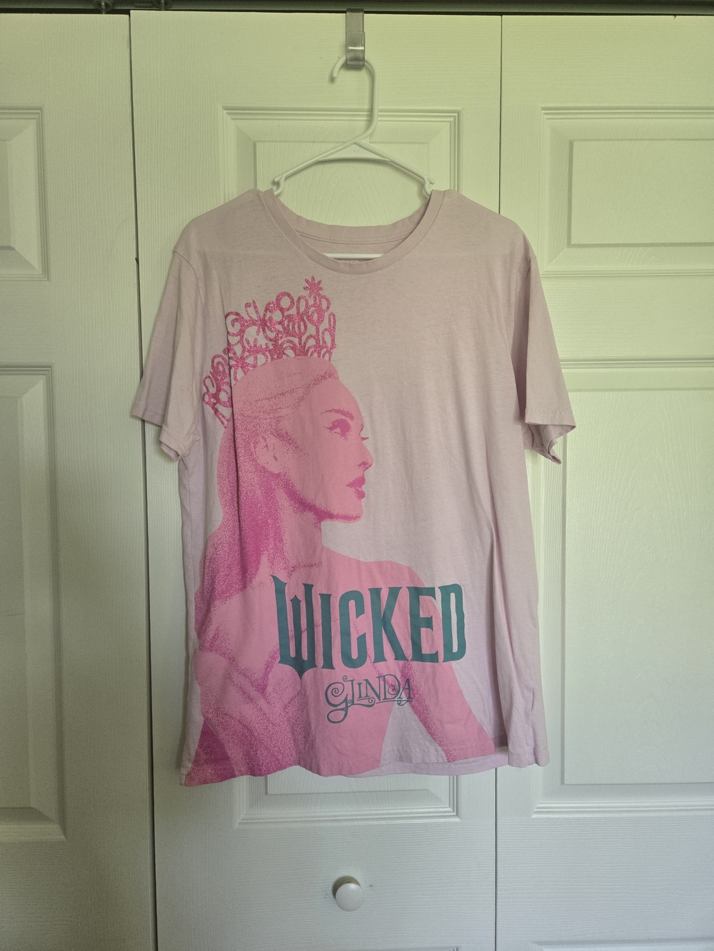Wicked Glinda Soft Pink Tee
